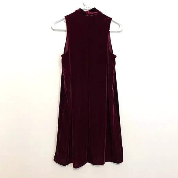 MAURICES Velvet Shift Dress Burnout Pattern Burgundy Maroon Red High Neck Velour - Picture 11 of 12